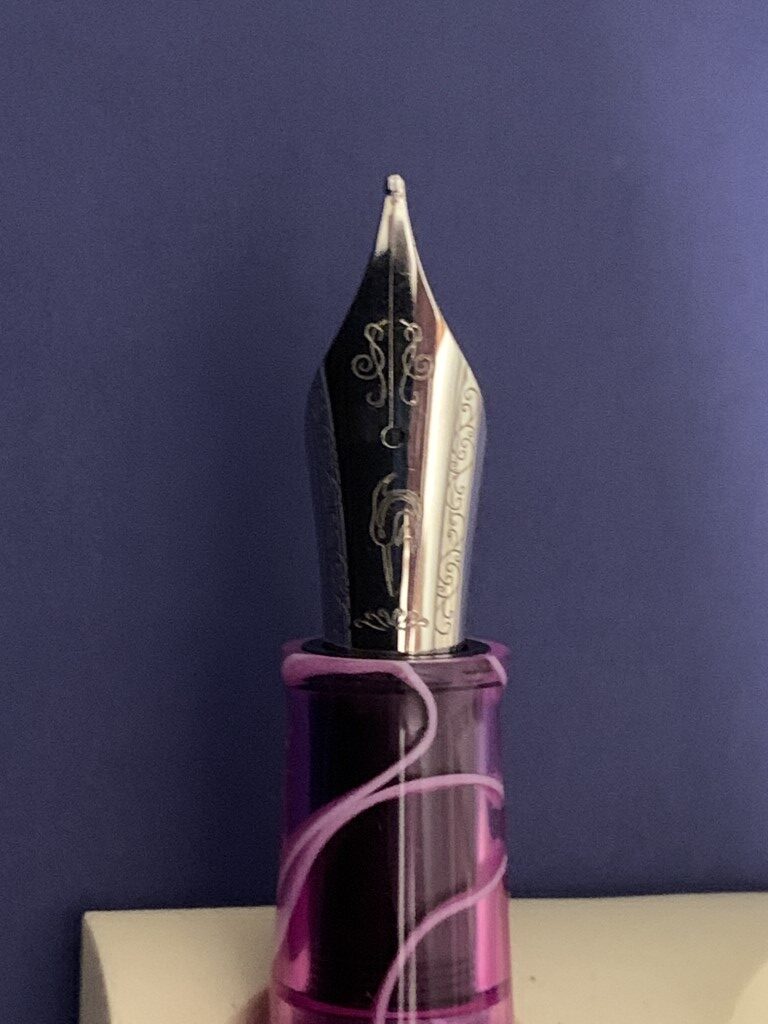 Can't stop carrying the Fountain EDC from Big Idea Design : r/machinedpens
